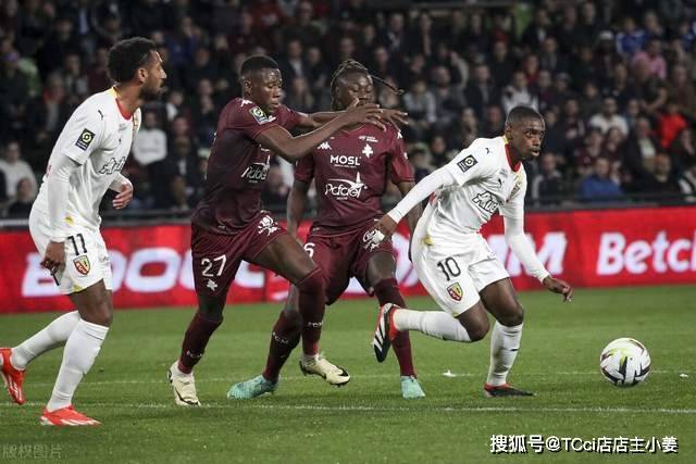下半场的皇马惹不起！本赛季18个进球 17个来自下半场